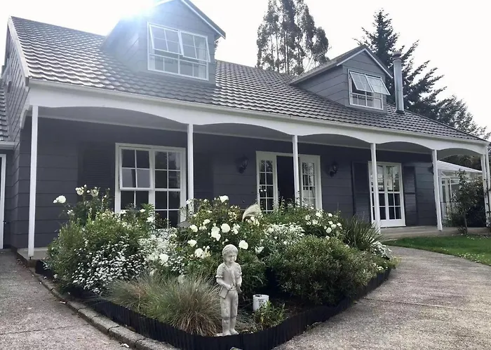 Amy'S Forest City Villa