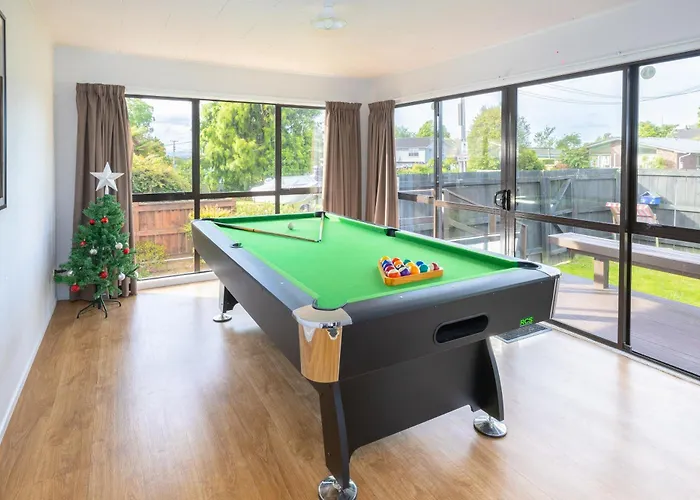 Family Friendly, Quiet, Cozy Stay In Rotorua With Free Wifi