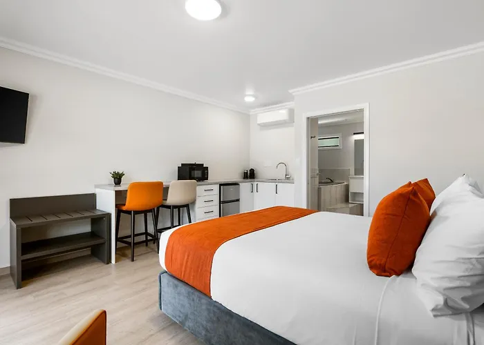 Stay 284 Rotorua - Refurbished Modern Accommodation
