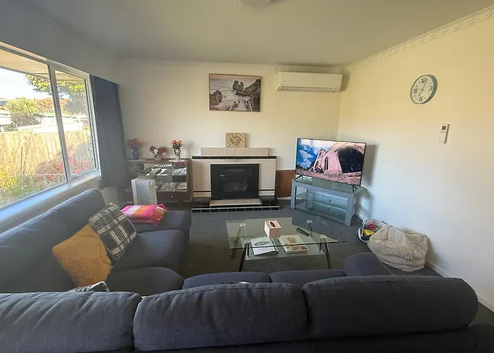 3 Bedroom Home By The Reserve