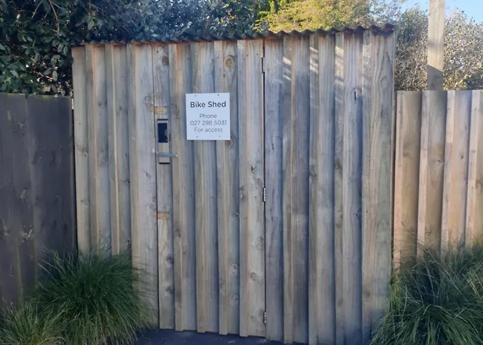 Rose Apartments Central Rotorua- Accommodation & Private Spa