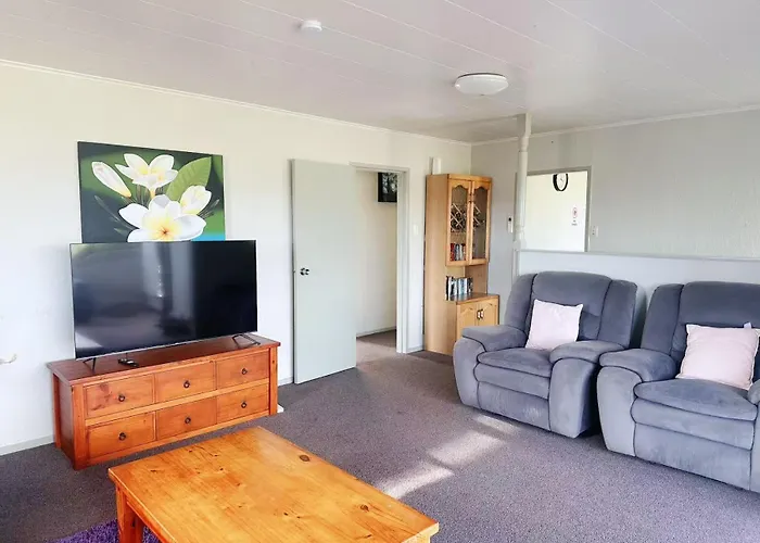 Mountain Top Kiwi Star Holiday Home