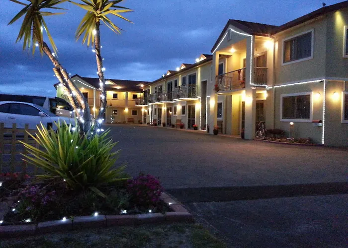 New Castle Motor Lodge