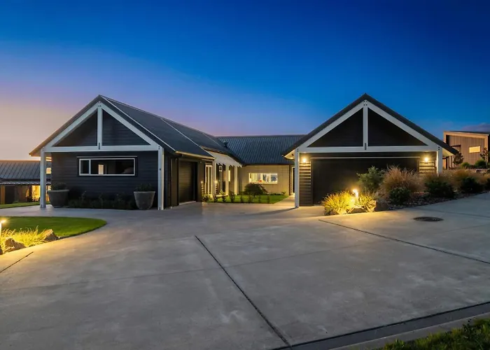 Jojo'S Lookout - Stunning Lake Views With Spa