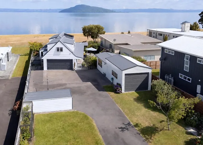 Willow Lakehouse Rotorua