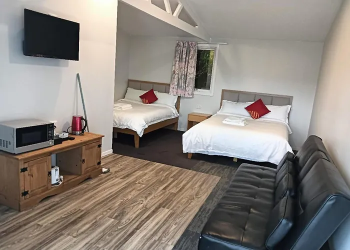 2 Double And 1 Sofa Beds Chalet D