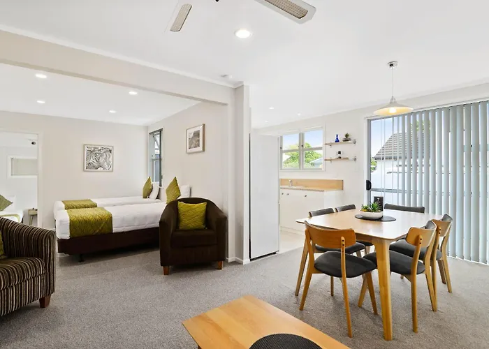 Central Rotorua Apartment