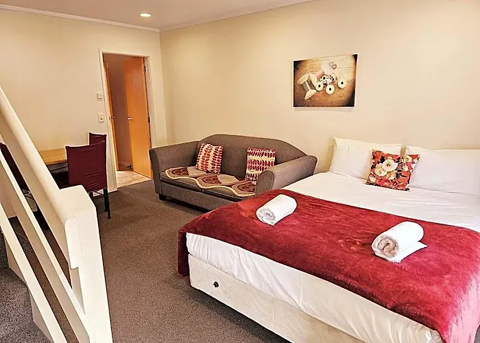 Baden Lodge