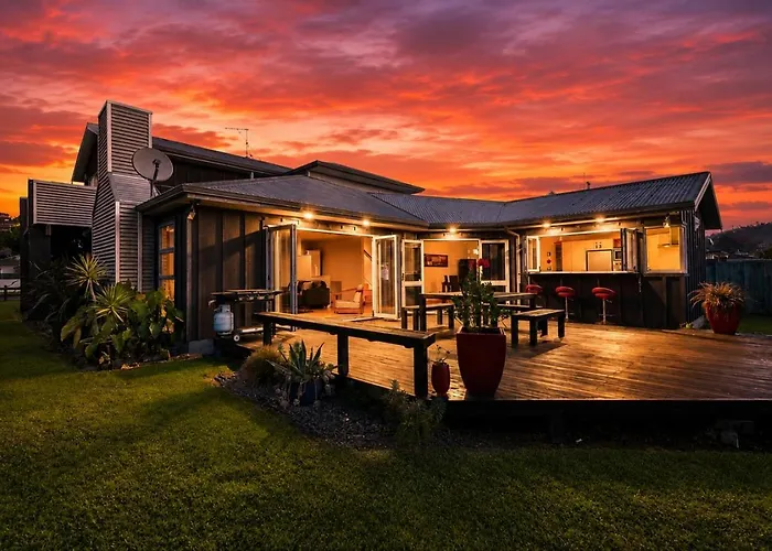 Zodiac Bay Lake Retreat Rotorua