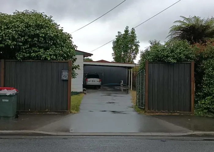 3-Bedroom House, Unit A