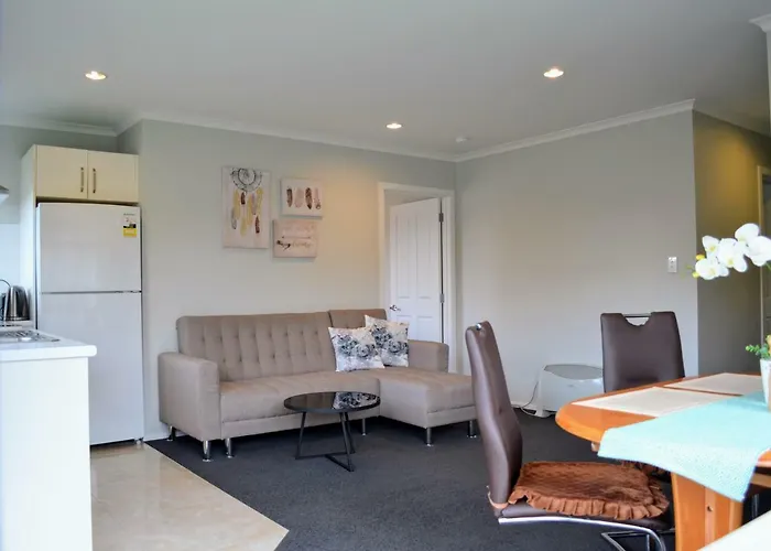 Comfy Home Guest House